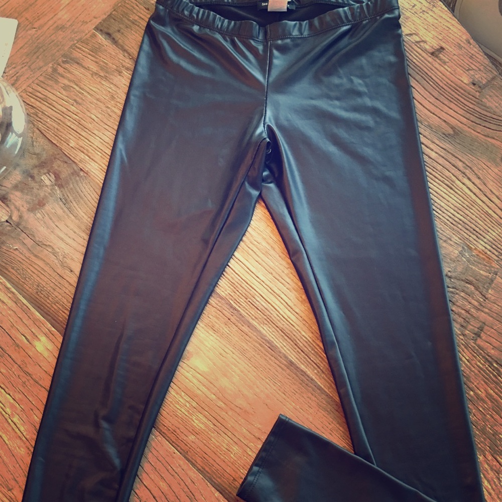 Black Pleather Leggings! Los Angeles Leggings